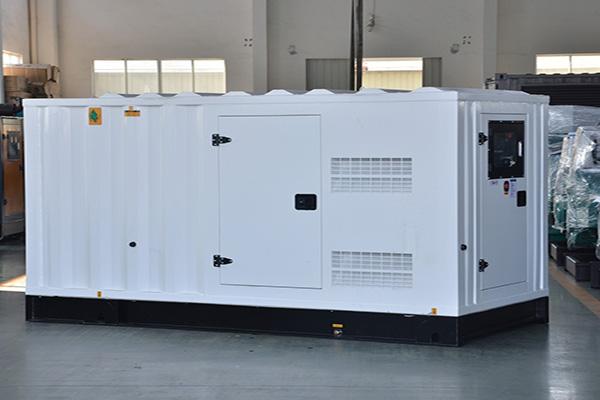 东宁发电机组气门间隙的调整周期是多久？
