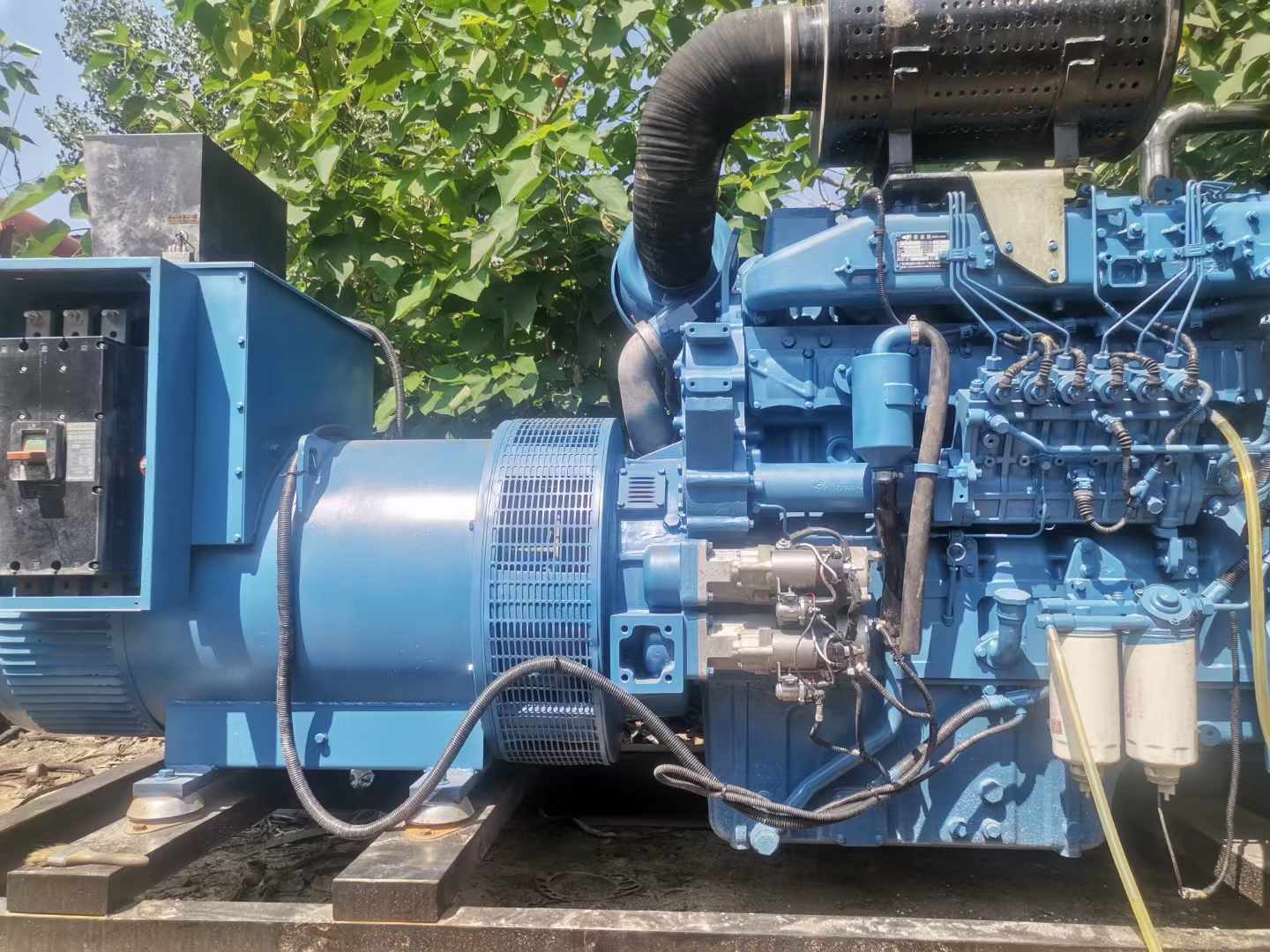 东宁详细说明降低 800kW 柴油发电机输出电流波动的方法